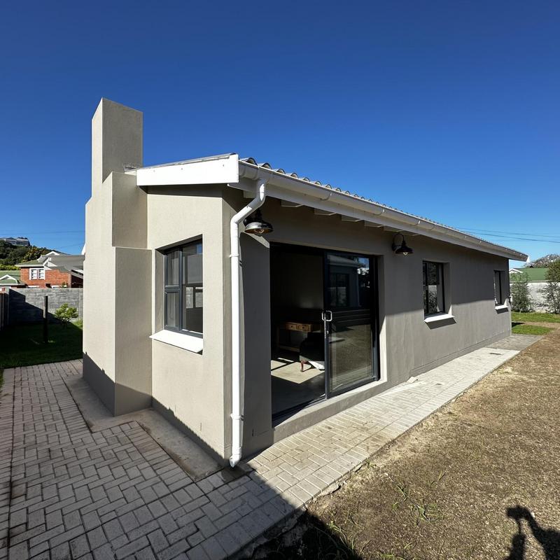 5 Bedroom Property for Sale in Groot Brakrivier Central Western Cape